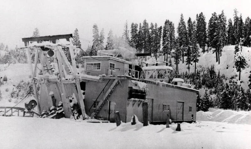 Risdon dredge. Operated by Boston and Gold Dredging Company near Idaho City.