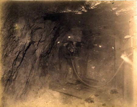 St. Lawrence 800 level West Ore 40 ft.