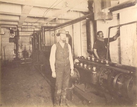 Mt Con 550 level.  Pump station.