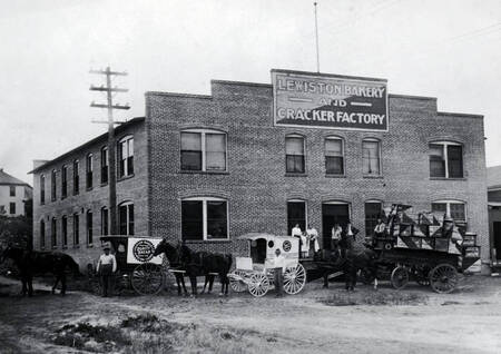 Delivery wagon on right is the Northern Express Co.