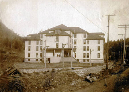 Morning Hotel. Mullan, Idaho.